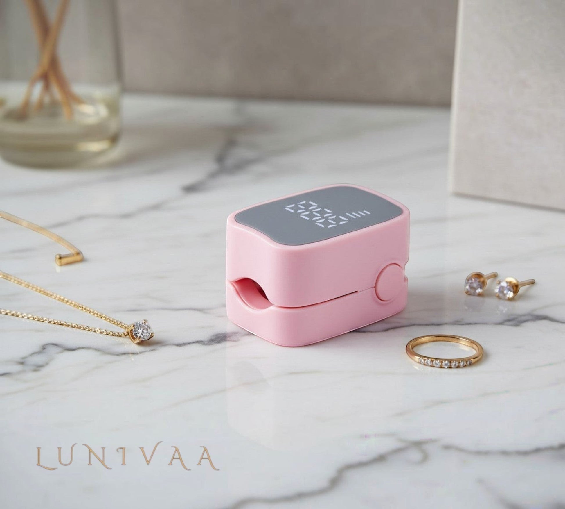 Lunivaa pembe Akıllı UV Tırnak Lambası, tek parmak oje, jel oje kurutucu, tırnak temizleme cihazı kullanım sırasında mor UV ışık teknolojisi ile hijyenik bakım sağlar.